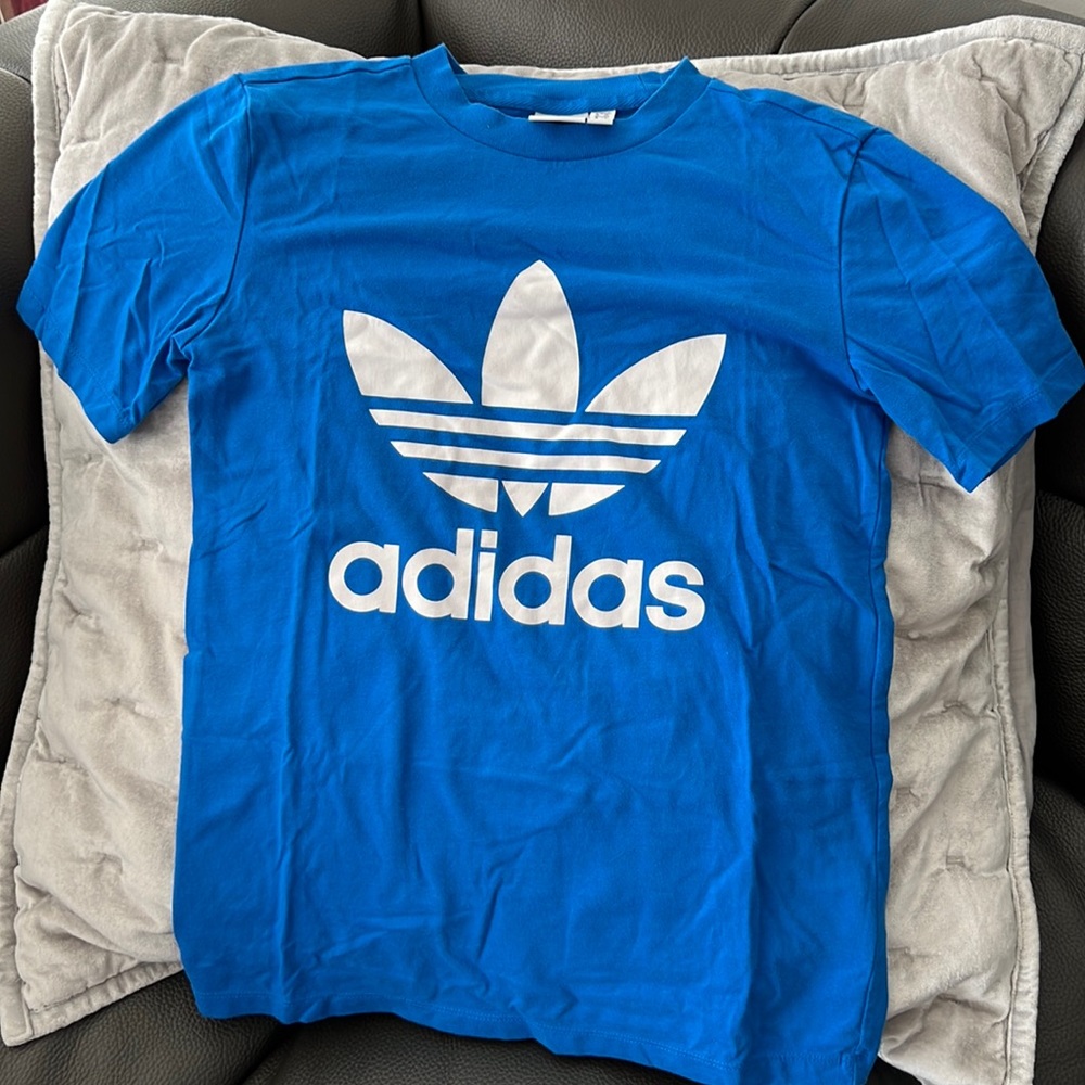 Adidas logo T-shirt